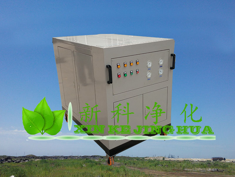 新鄉(xiāng)市濾油機(jī)LYC-50C三級(jí)箱式濾油車